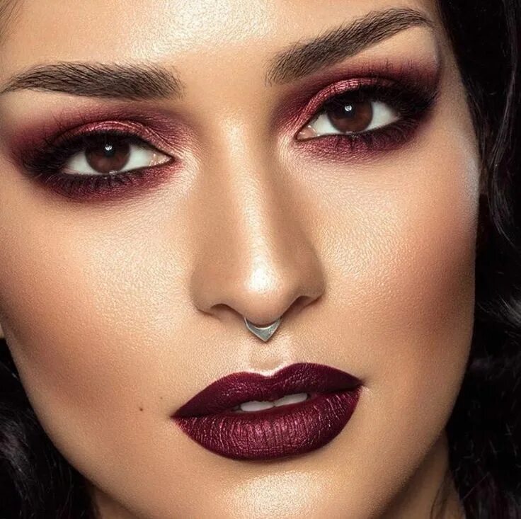 Макияж Pin on make up Dramatic makeup, Makeup, Melt cosmetics