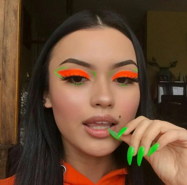 Макияж 100 Look At Me Now Rave makeup, Colorful eye makeup, Colorful makeup