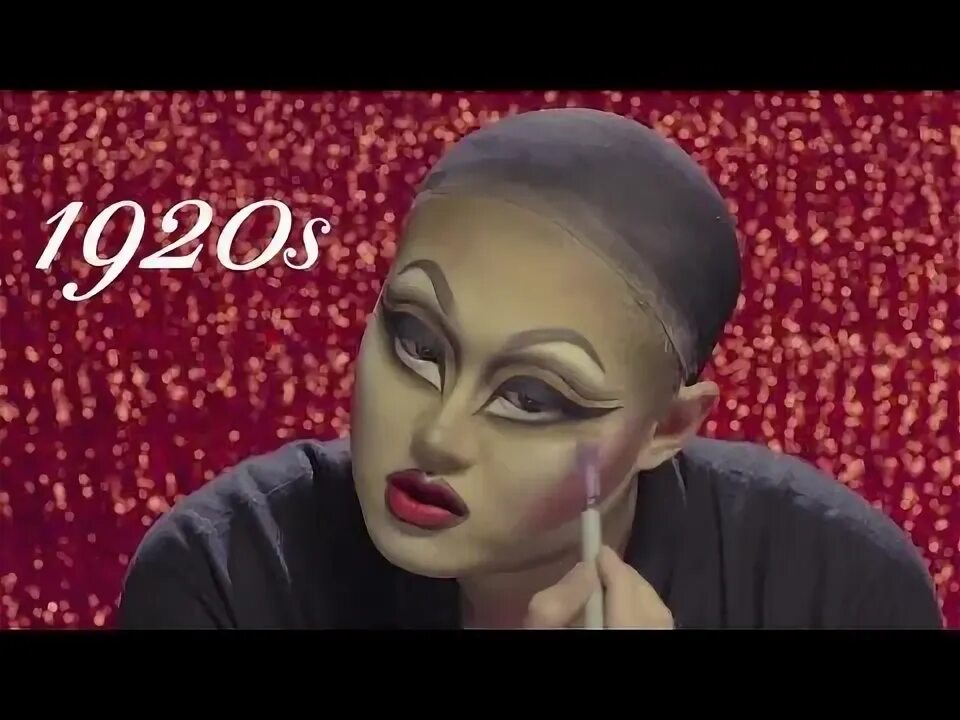 Макияж 100 лет 100 Years of Drag Queen Fashion Vanity Fair - YouTube Queen fashion, Drag queen,