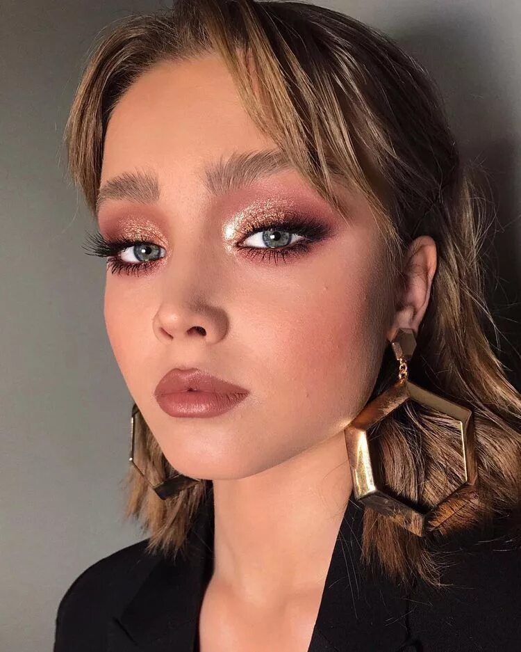 Макияж 13 12 Glam Night Out Makeup Ideas Ecemella Natural prom makeup, Makeup, Prom makeup