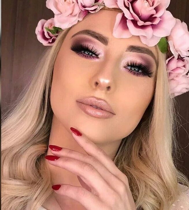 Макияж 16 pink smokey eye makeup with light pink lips #eyemakeup #glam Maquiagem para conj