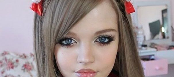 Макияж 16 лет Dakota Rose, la femme poupée Dakota rose, Coiffures couronne tressée, Coiffures 