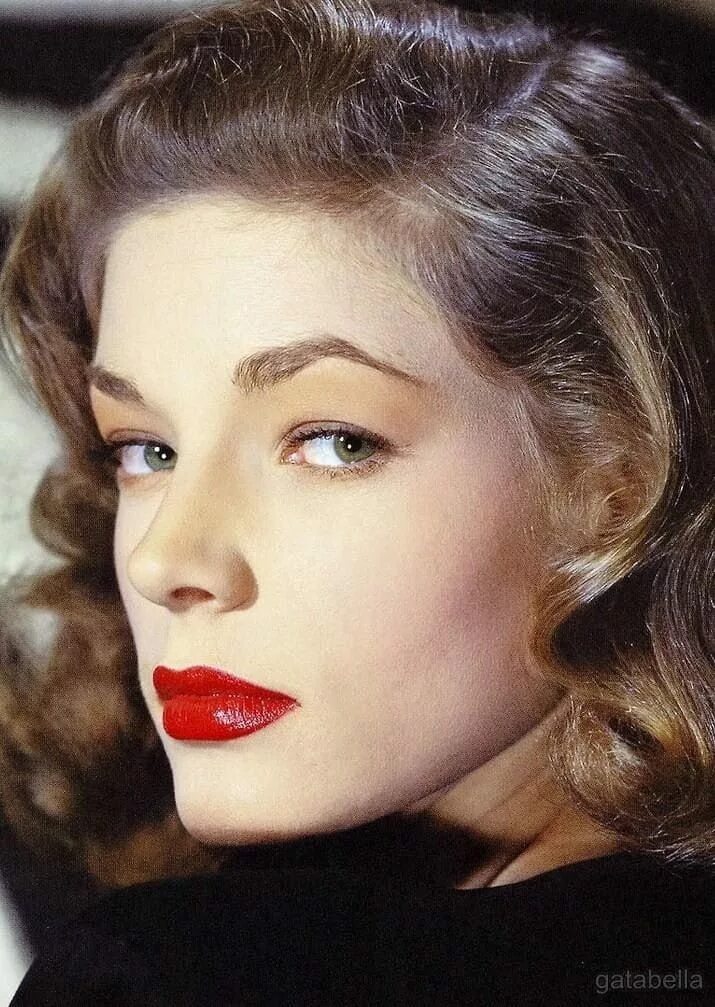 Макияж 1940 х годов Pin by Olena McCarthy on Lauren Bacall Lauren bacall, 1940s makeup, Vintage make
