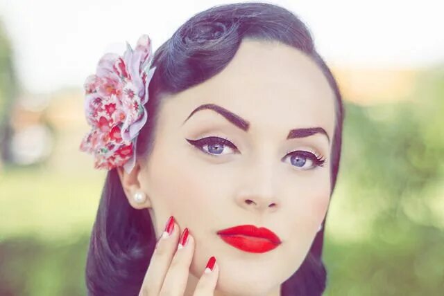 Макияж 1950 х годов Semi-Permanent Makeup Vintage photoshoot, Boudoir fashion, Vintage makeup