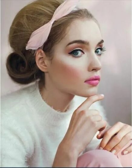 Макияж 1960 х годов Makeup Pink Outfit Make Up 26 Ideas #makeup Makeup ✨ in 2019 Makeup brush dupes,