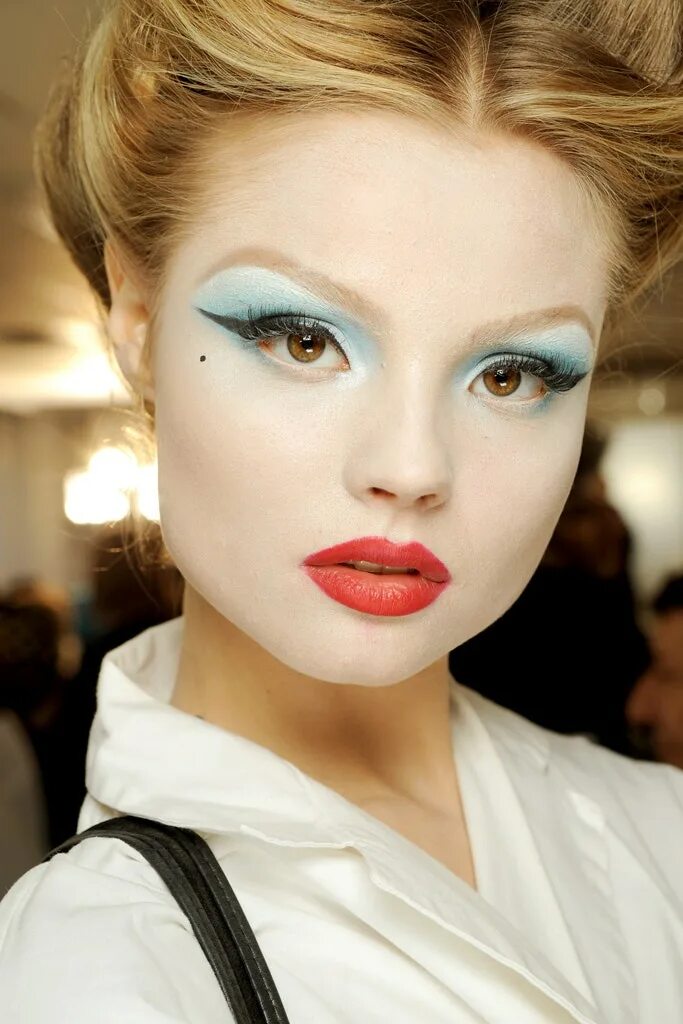 Макияж 2010 х годов от визажистов Christian Dior Spring 2010 Couture Collection Vogue