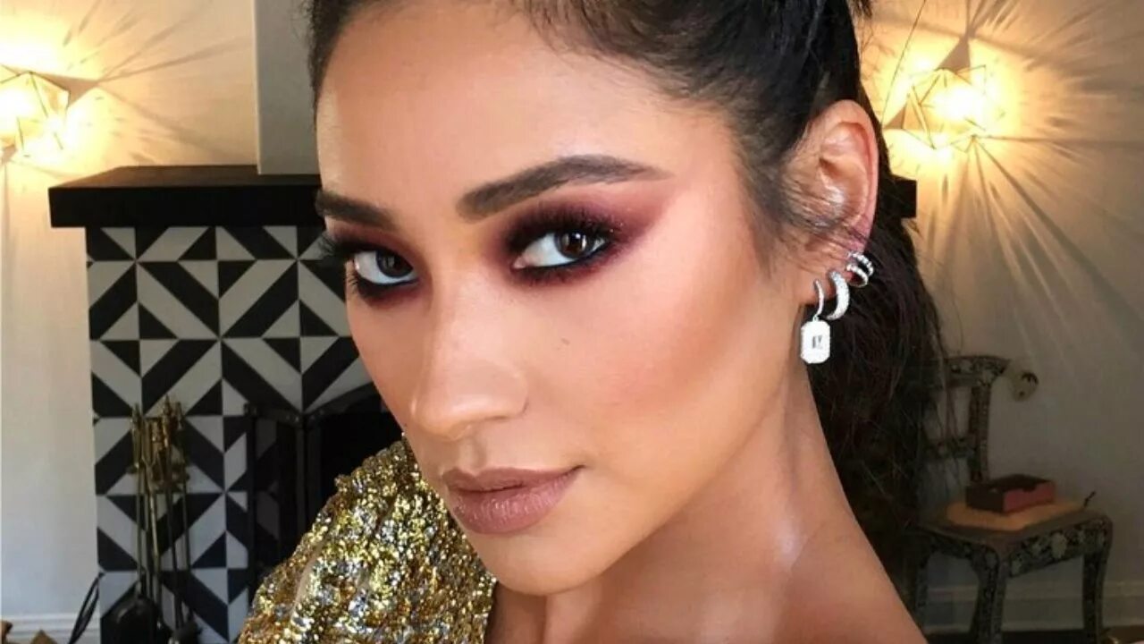 Макияж 2016 года SHAY MITCHELL TEEN CHOICE AWARDS 2016 Makeup tutorial - YouTube
