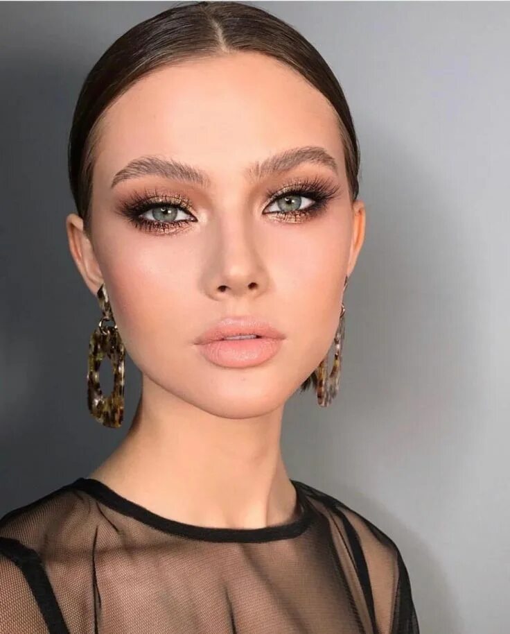 Макияж 2023 глаза 60+ Hottest Smokey Eye Makeup Looks in 2022 Eğlenceli makyaj, Makyaj, Mezuniyet 