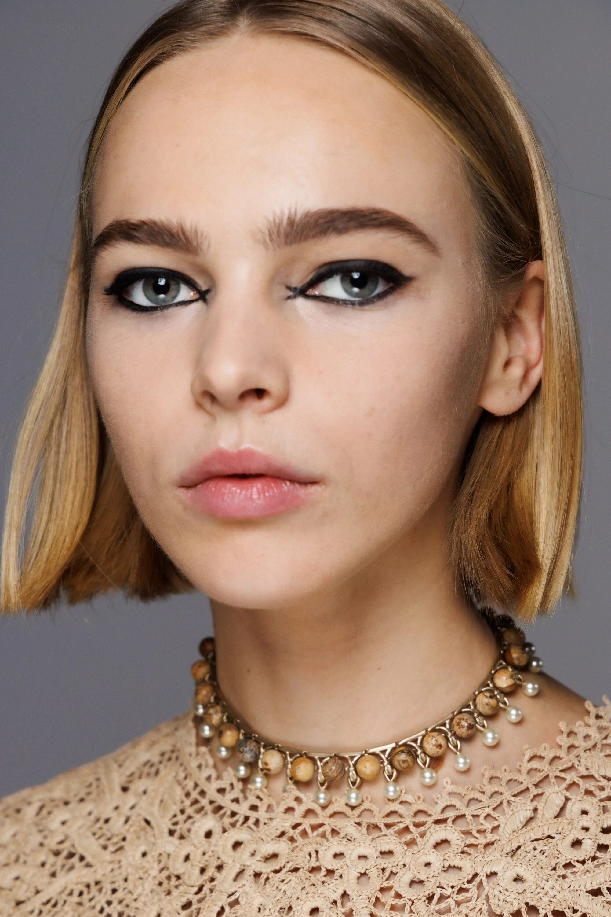 Макияж 2024 года Christian Dior Spring 2023 Ready-to-Wear Collection Vogue