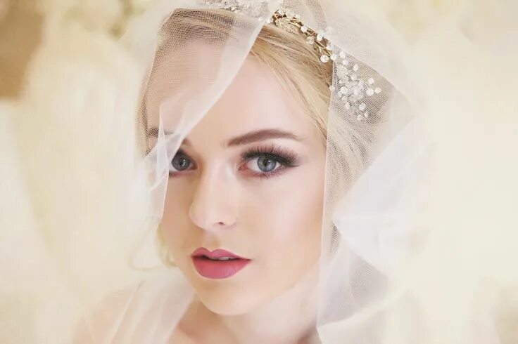 Макияж 2024 года на свадьбу Pin on Hair and Makeup by Bella Brides Hair makeup, Team bride, Bride