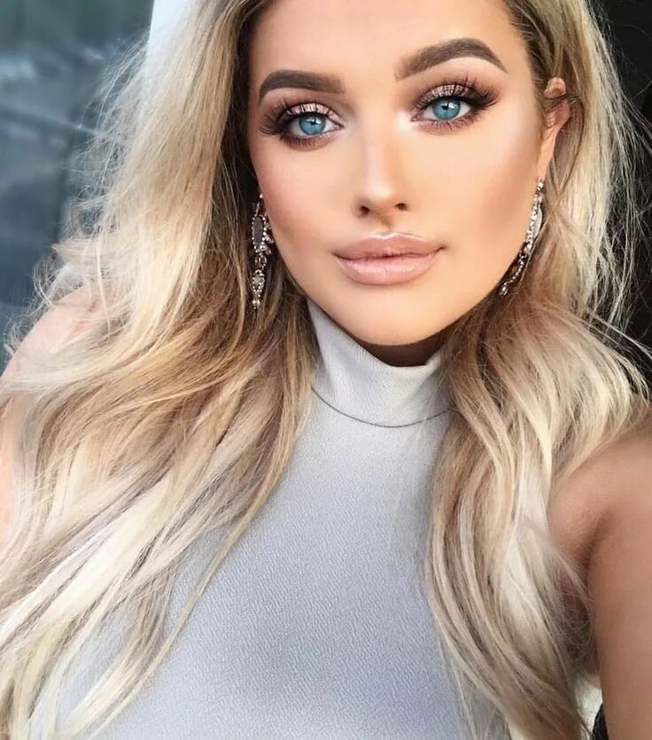Макияж 2024 тренды для голубых глаз 41 Lovely Makeup Tutorials Ideas For Blue Eyes Bridesmaid makeup blue eyes, Wedd