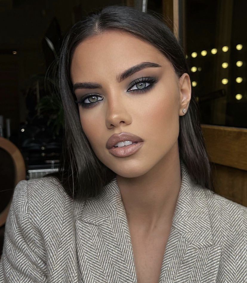Макияж 2025 года Glamour Makeup Inspiration