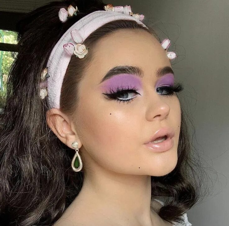 Макияж 21 год ellie on Twitter Retro makeup, 70s makeup, Disco makeup