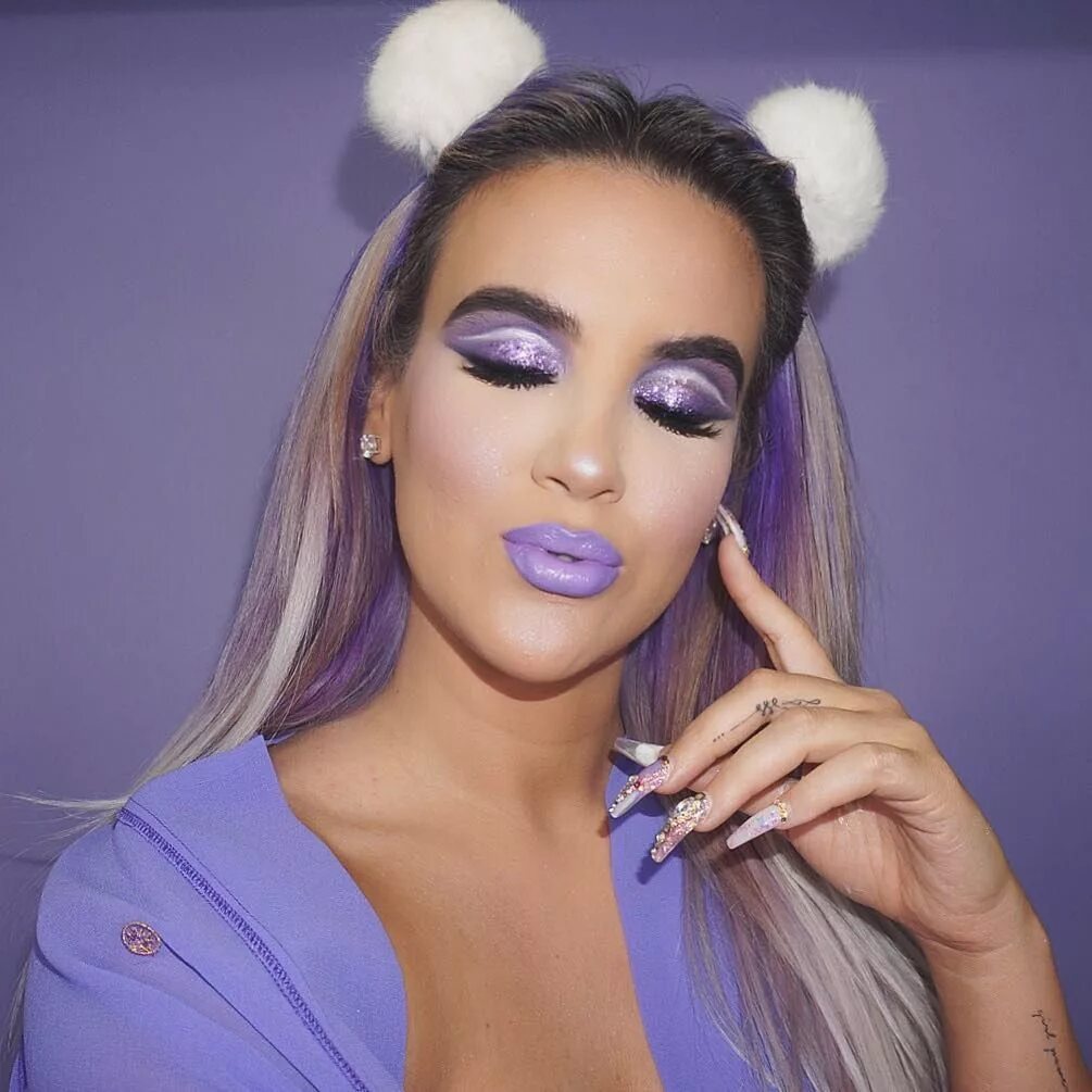 Макияж 22 года Pin on CLOUT ☁
