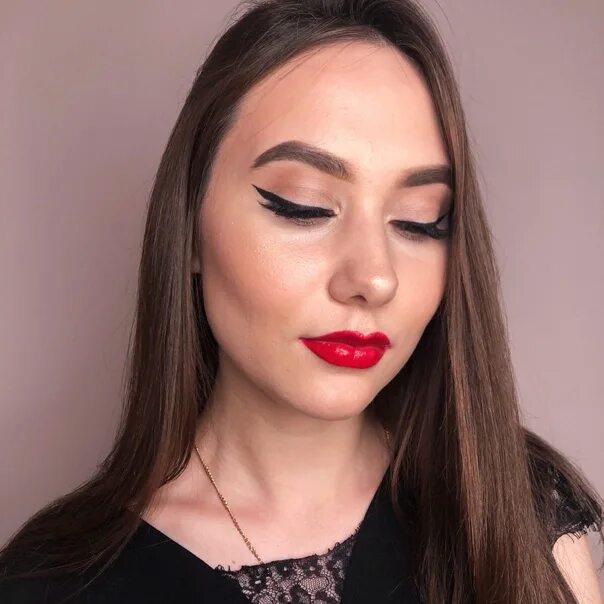 Макияж 22 года Looking for models for makeup 22.02 at 12:00 and 15:00 Employment for 2 hours Pa