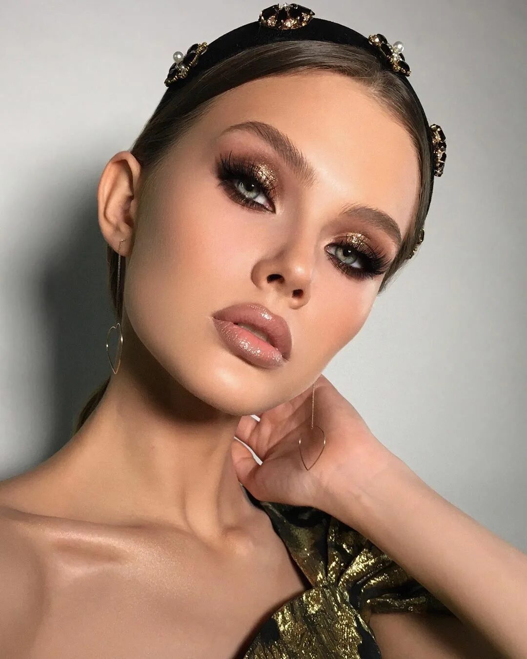 Макияж 24 года INBEAUT MAGAZINE on Instagram: "#inbeautmag via @marikasikharuli" Модный макияж,