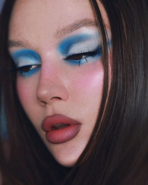 Макияж 35 @10smokey01 Pinterest pin Meet Olga Dann: The Russian Makeup & Self-Portrait Art