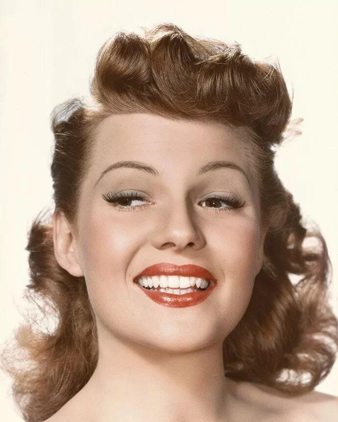 Макияж 40 годов фото Огненные бестии: 10 рыжеволосых красавиц Голливуда Vintage hairstyles, Hair styl