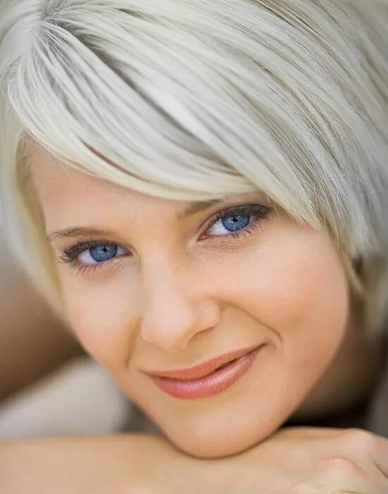 Макияж 45 лет блондинка Smart Blonde Hair Lightener & Ash Toner How to lighten blonde hair, How to light