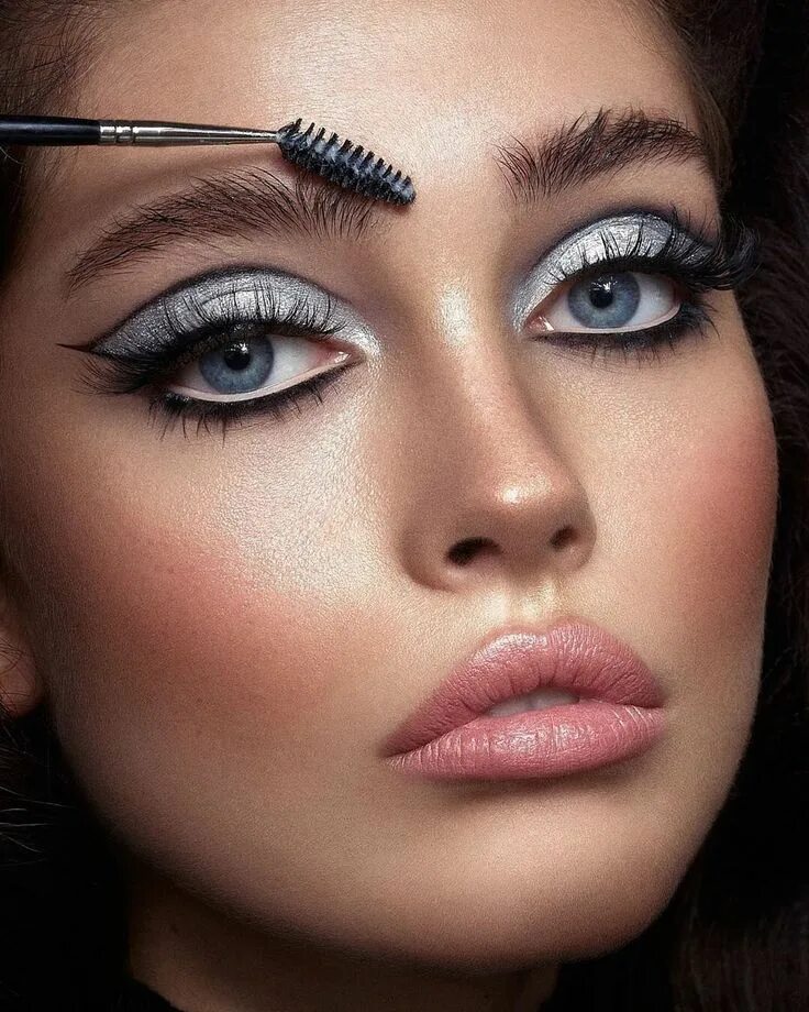 Макияж 6 V I V I ' S M A K E U P on Instagram: "Throwing back to one of my fav looks with
