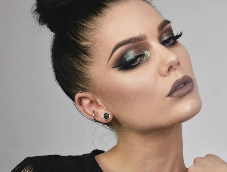 Макияж 6 Épinglé par patounne69 sur maquillage en 2020 Beau visage, Visage, Maquillage