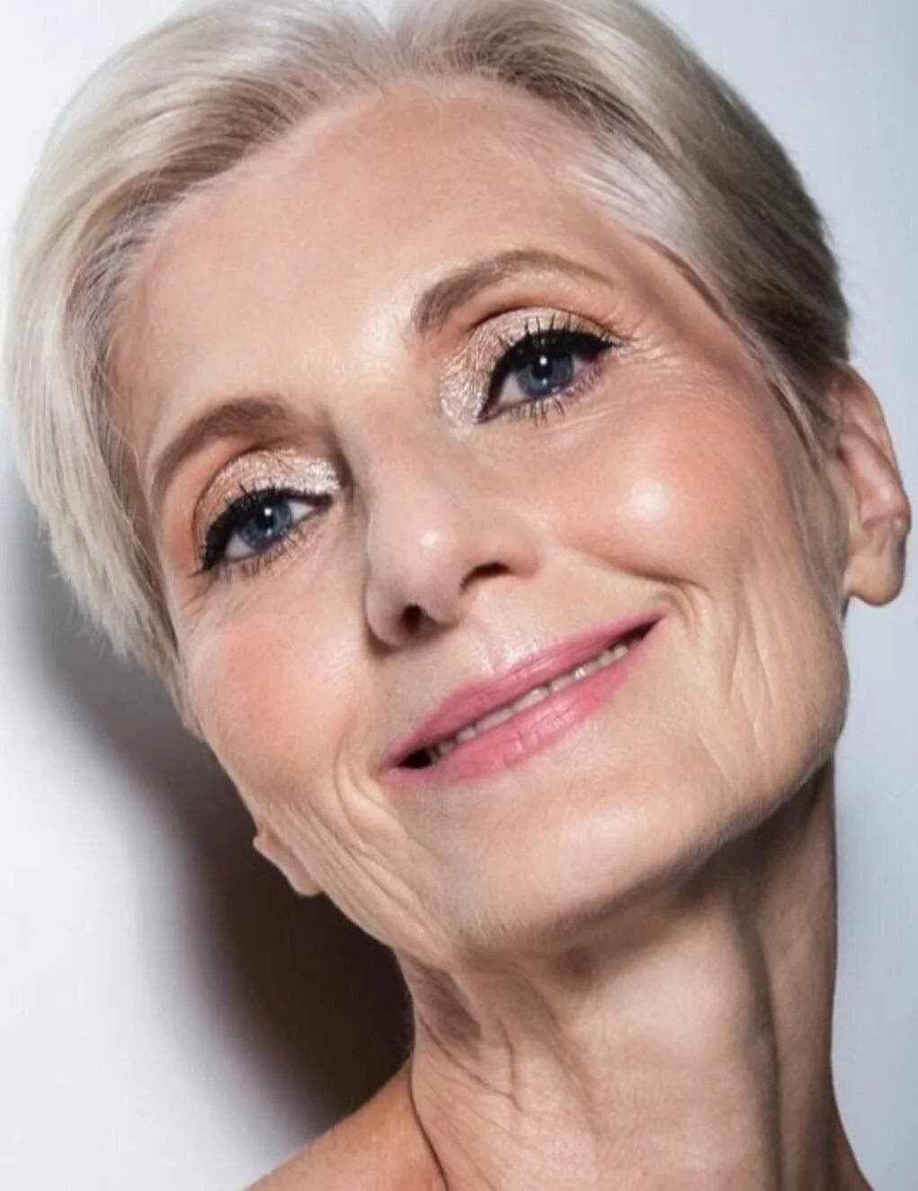 Макияж 65 лет Pin on Makeup