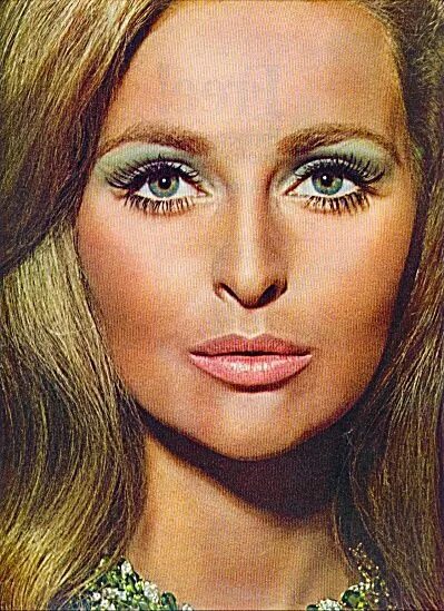 Макияж 70 Timeless Beauty: 1967 Revlon Makeup Ad featuring Samantha Jones