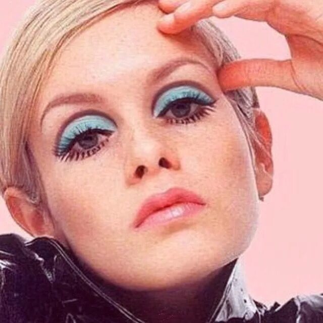 Макияж 70 Classic 1960s makeup, 70s makeup, Retro makeup