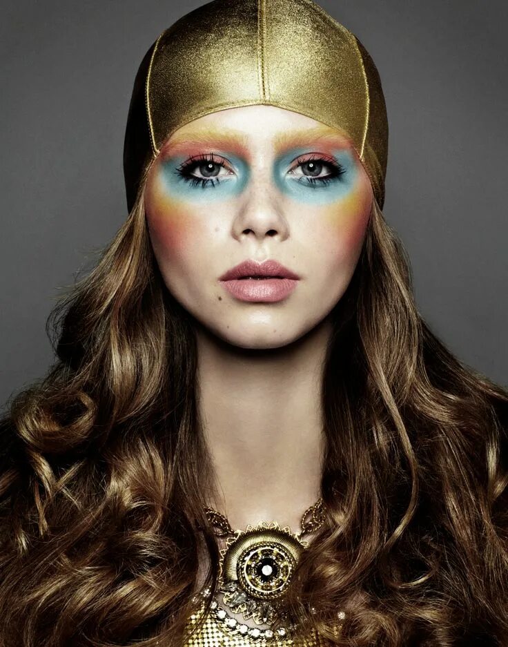 Макияж 70 70's! Here is a seventies inspired beauty image, shot as a personal project with