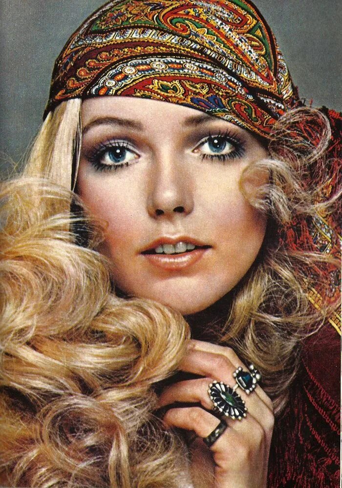 Макияж 70 х годов в ссср 70's style is back again 70s hair and makeup, Hippie makeup, 70s disco makeup