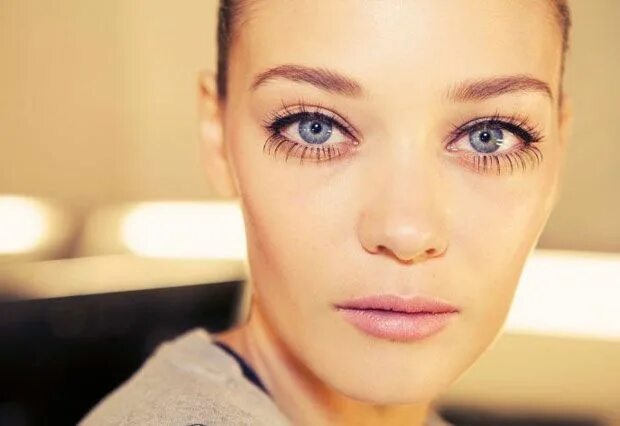 Макияж для широко посаженных глаз Comment choisir le maquillage pour agrandir les yeux? Looks, Inspiração