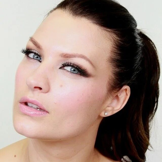 Макияж для широко посаженных глаз Sam from Pixiwoo #makeup #eyemakeup #tutorial #inspiration #cateye #flick #eyeli