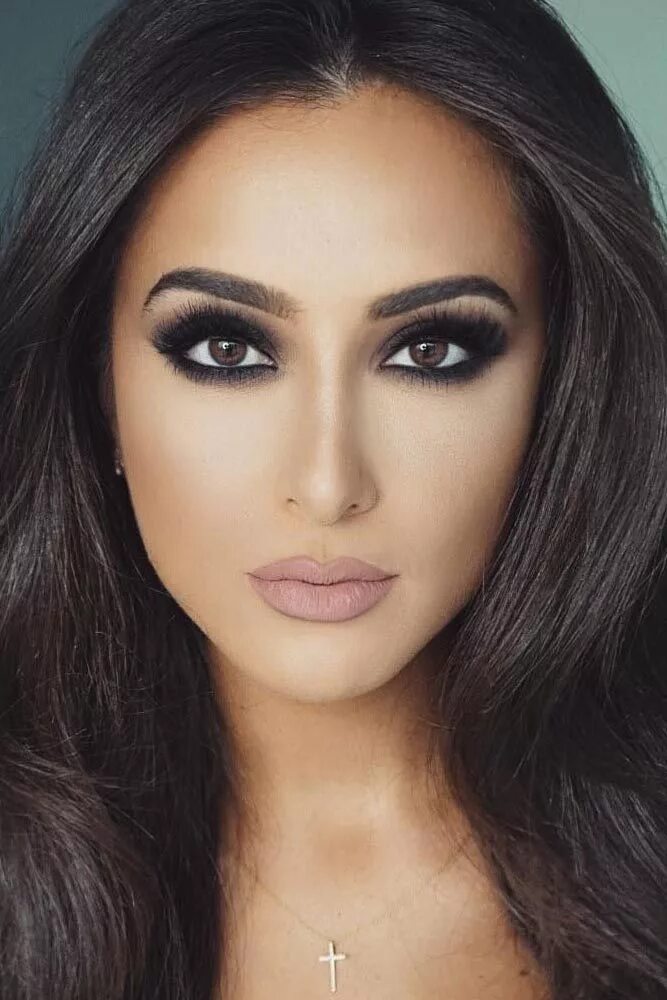 Макияж для смуглой кожи и карих глаз 16 Best Fall Makeup Looks And Trends For 2023 Fall makeup looks, Gorgeous weddin