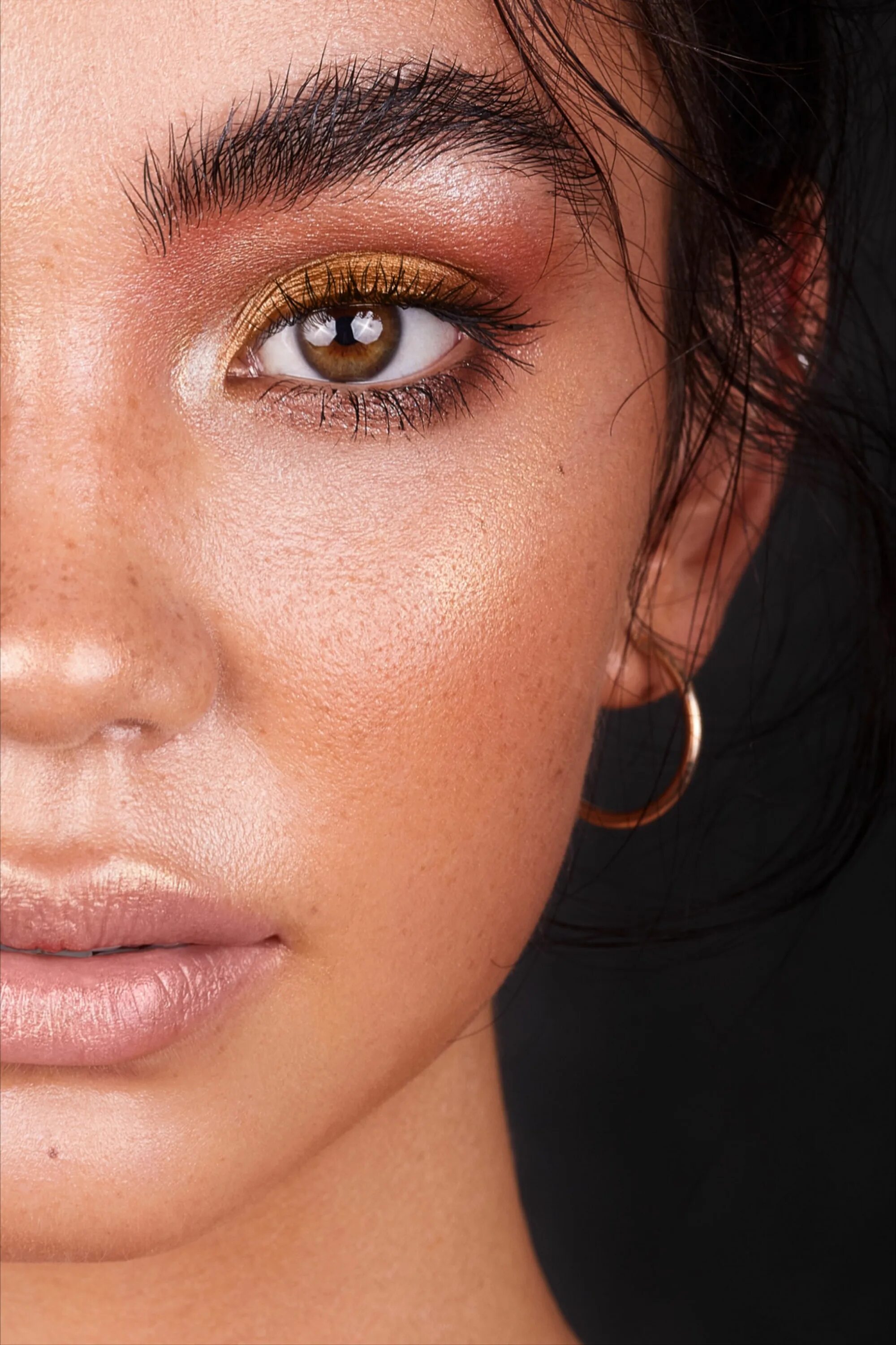 Макияж для янтарных глаз bronzy look for christmas Eye photography, Eye close up, Face photography