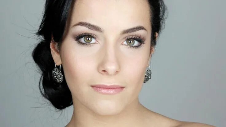 Макияж для зеленых глаз 40 лет Bridal make up (by MrDanielMakeup) http://www.youtube.com/watch?v=1plpgFgYz_M Tr