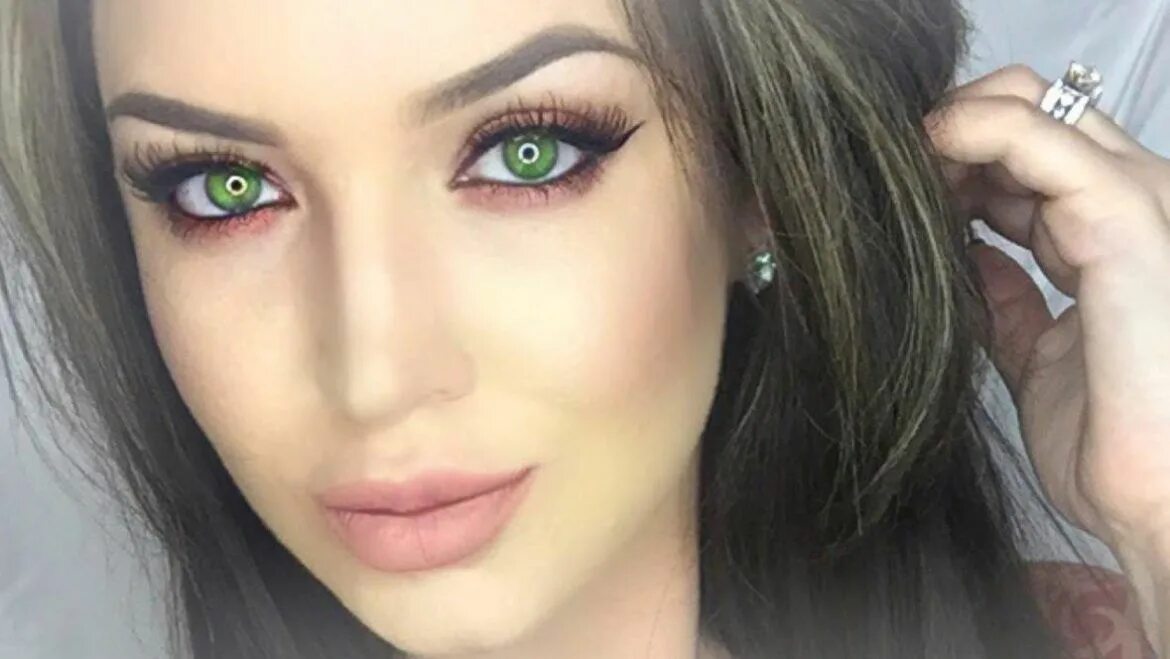 Макияж для зеленых глаз 40 лет Machiaj ochi verzi Brown hair green eyes, Wedding makeup for brown eyes, Makeup 