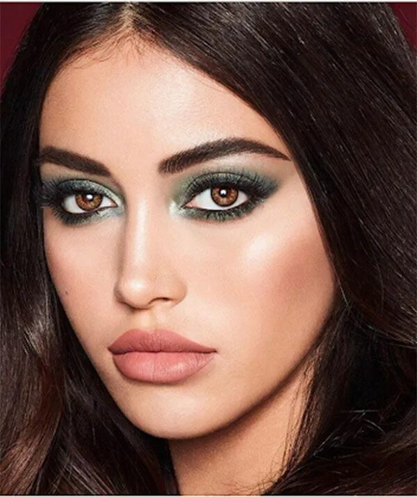 Макияж для зеленых глаз брюнеткам фото Charlotte Tilbury, #ctilburymakep, Stunning Green Smokey Eye, Green Eye Shadow, 