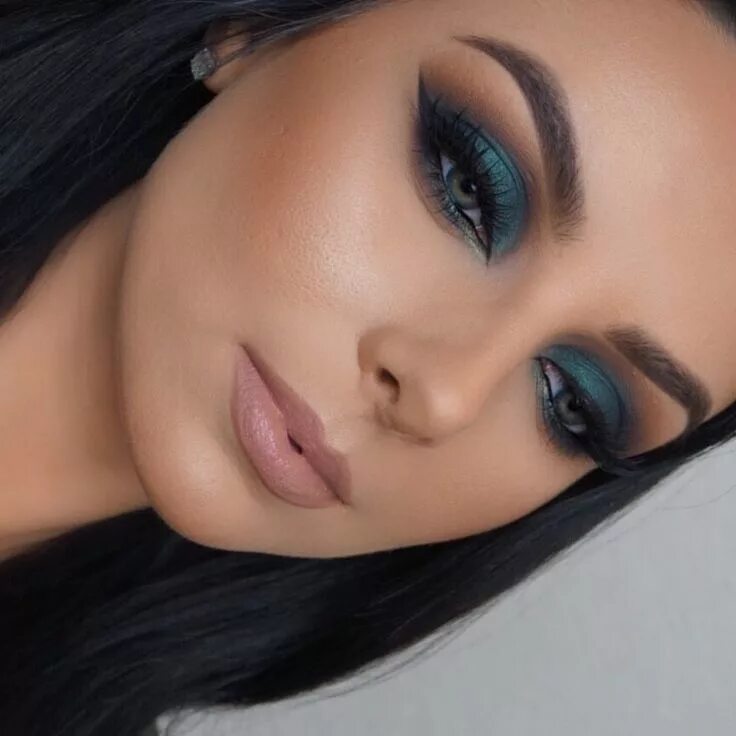 Макияж для зеленых глаз брюнеткам фото Anastasia Beverly Hills Stripped liquid lipstick #ad #makeup #beauty #lipstick #