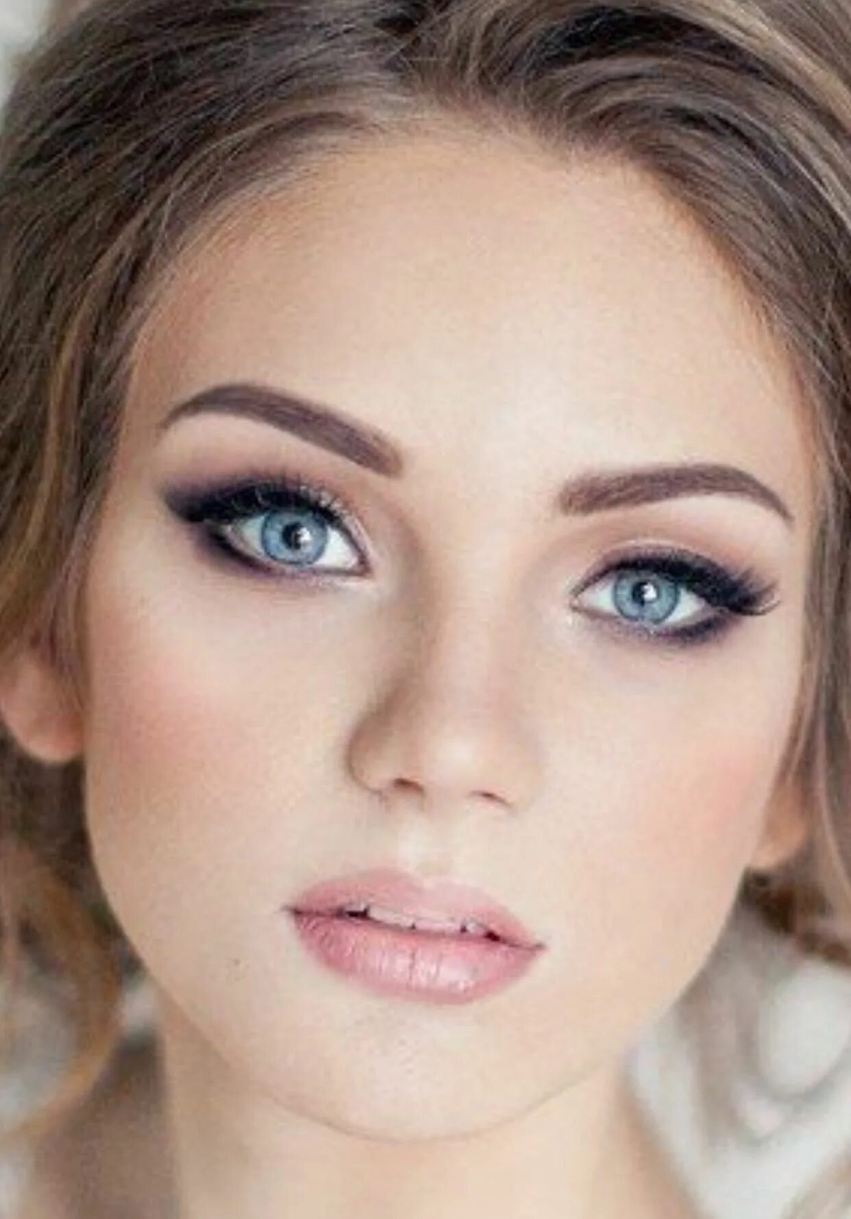 Макияж для зеленых глаз и светлых волос Pin by Daria Solunskaya on Como Alexey Bridal makeup natural, Wedding eye makeup