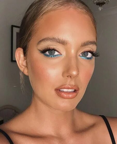 Макияж дня голубые глаза Learn more about makeup products #makeupartistsworldwide #easymakeup Blue eye ma