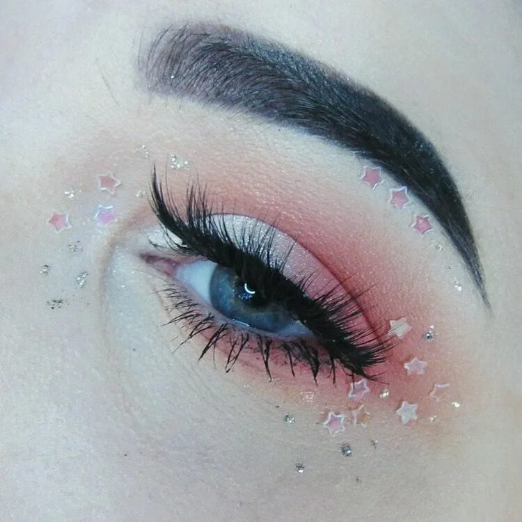 Макияж эстетика Pin by Echo Meredith on Halloween Eye makeup, Makeup, Aesthetic makeup