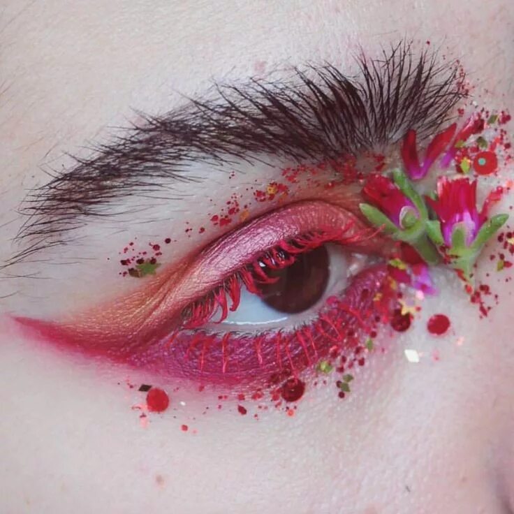 Макияж эстетика 57 Likes, 1 Comments - Holly (@holly.makeup) on Instagram: "#INSPO By @emalovii 