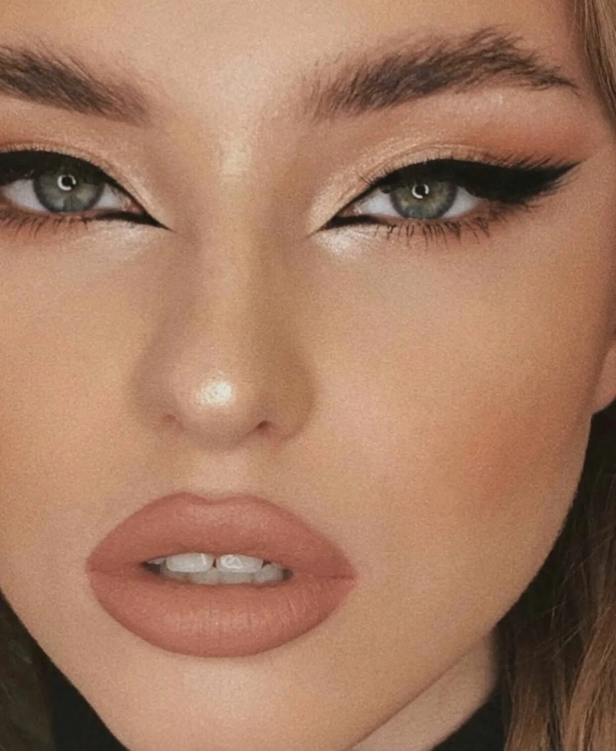 Макияж eyes Pin by Dakota on Makeup Makeup looks, Makeup eyeliner, Eye makeup