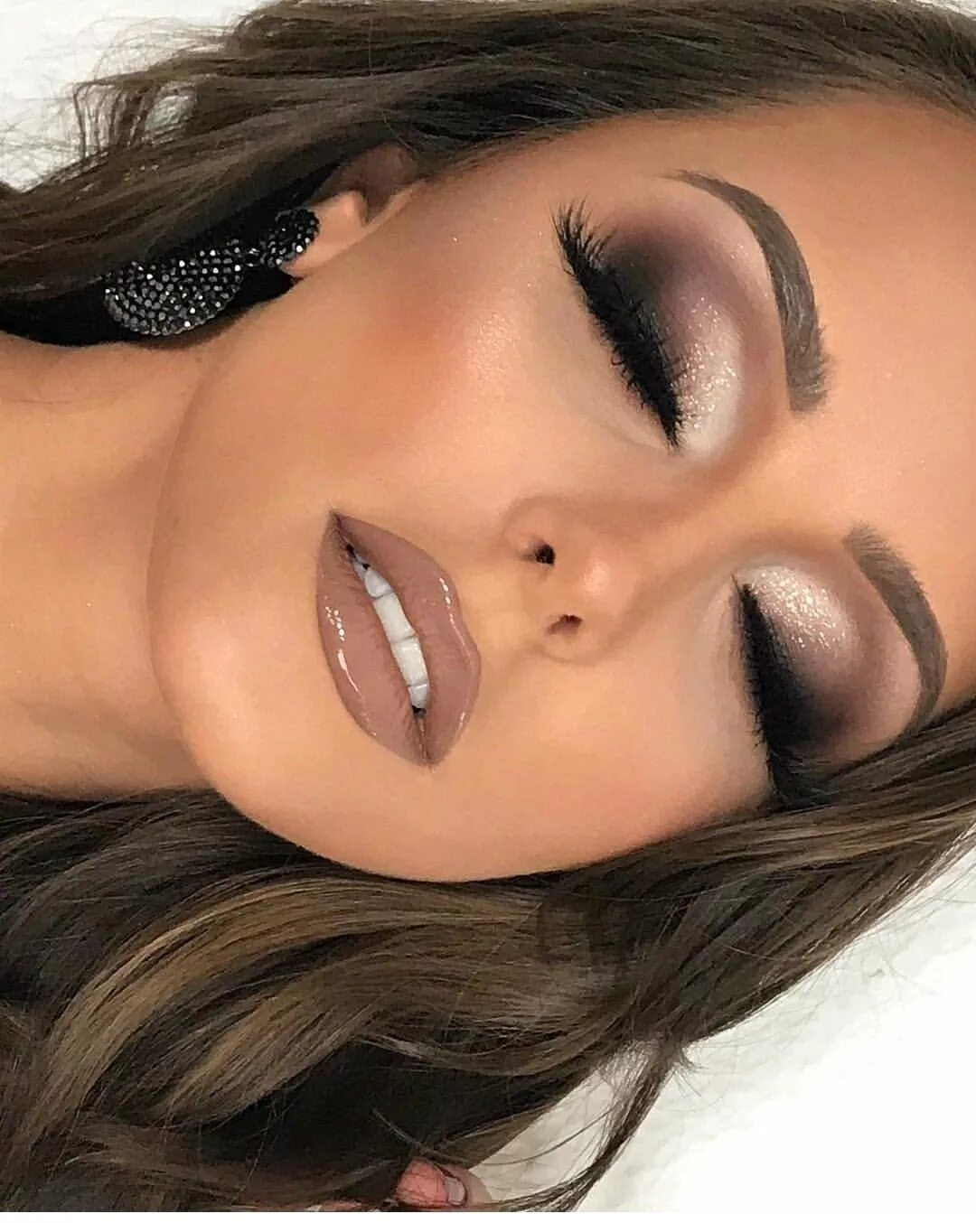 Макияж глаз 40 фото #makeupideasformal Wedding eye makeup, Burgundy eye makeup, Smokey eye makeup
