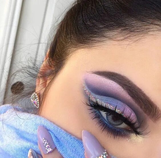 Макияж глаз девочки 12 Best Eyeshadows Cut crease makeup, Gorgeous makeup, Fashion makeup
