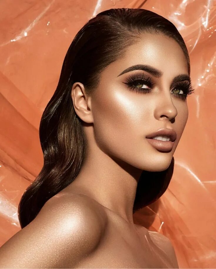 Макияж глаз хайлайтером Instagram @Jessyjphoto in 2019 Model, Hair beauty:cat, Highlighter makeup