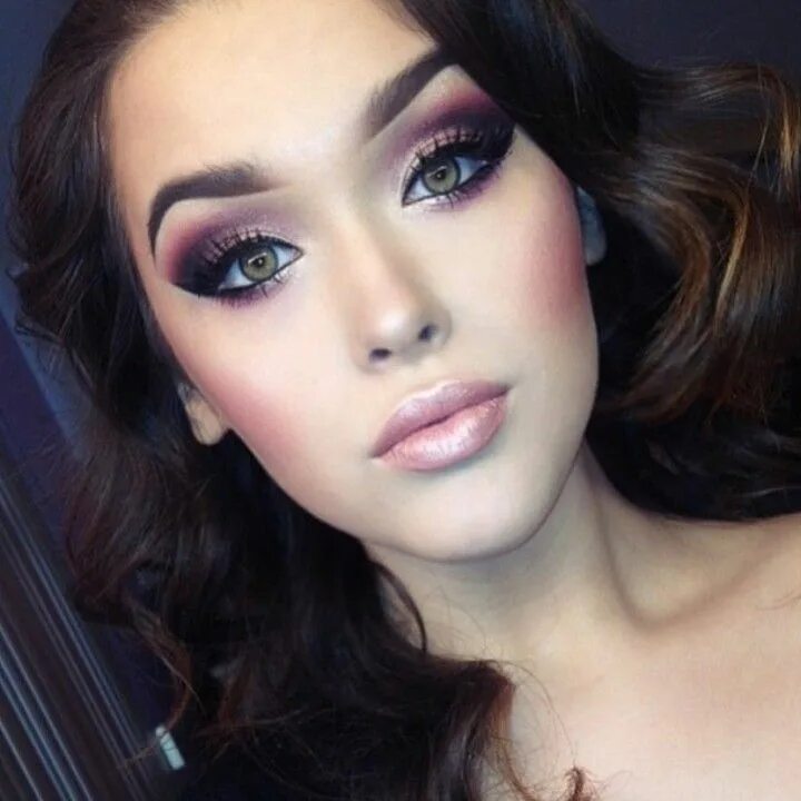 Макияж глаз и темных волос Anastasia Beverly Hills on Instagram: "New artist feature @jtheresax33 BROWS usi