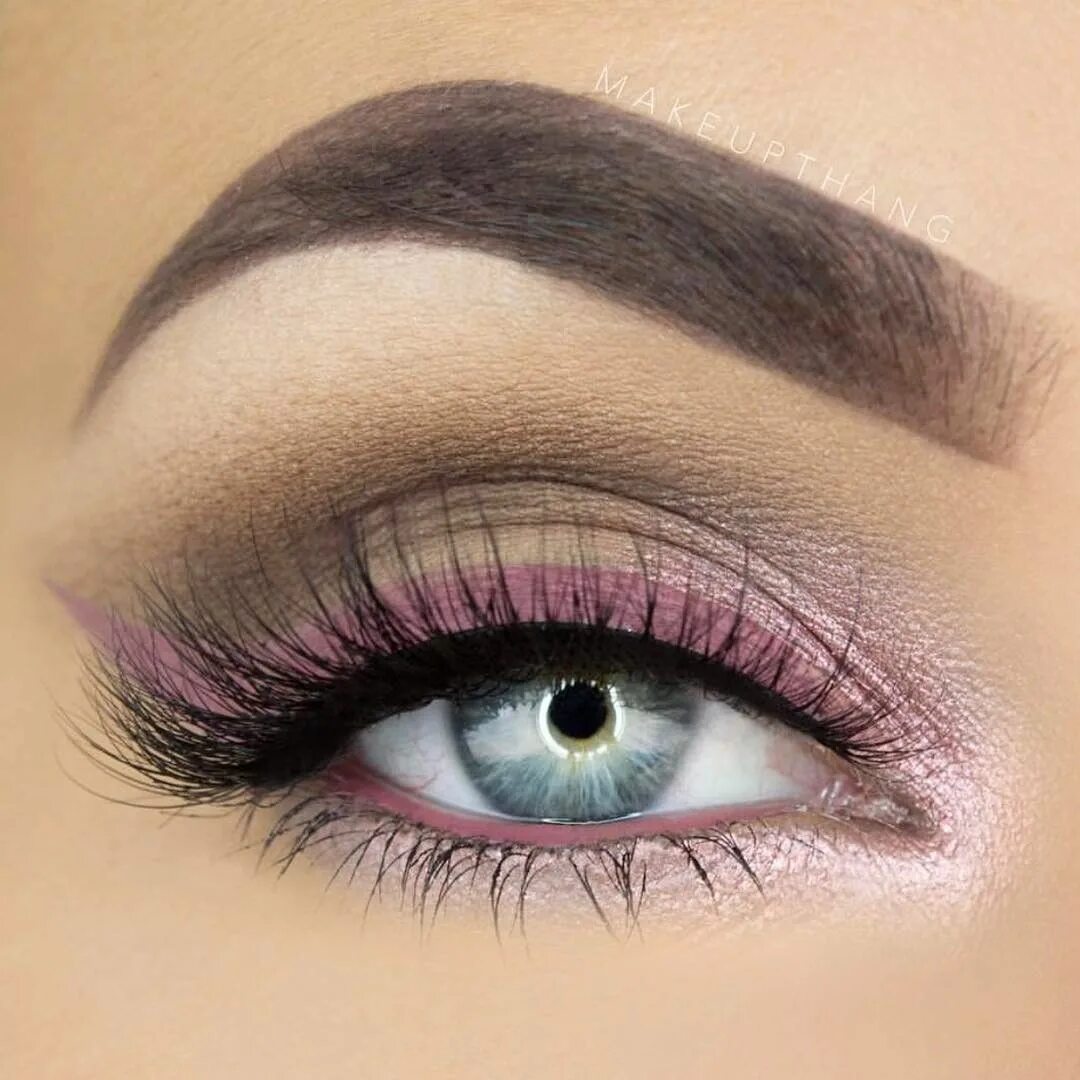 Макияж глаз крупно Пин на доске Makeup/Beauty Идеи макияжа, Макияж для глаз, Макияж для голубых гла