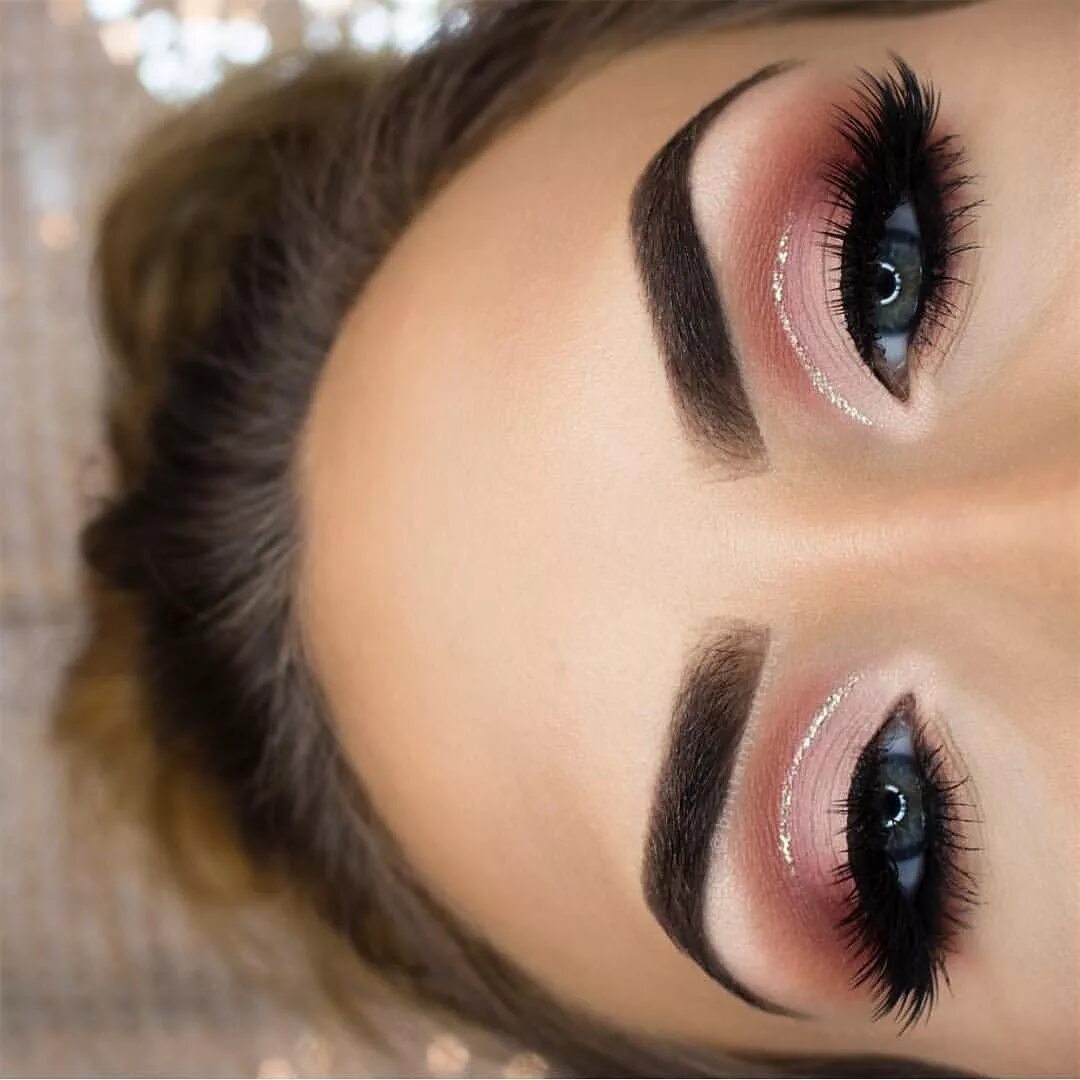 Макияж глаз крупно Makeup Pinterest mdoretto Natural eye makeup, Pink eye makeup, Prom makeup looks