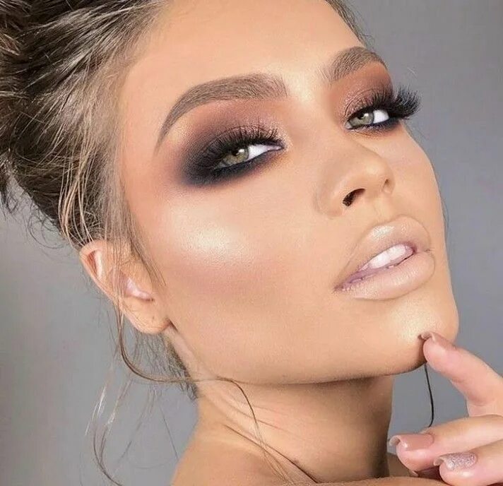 Макияж глаз на работу Checkout Sun Wedding eye makeup, Smokey eye makeup look, Makeup for green eyes